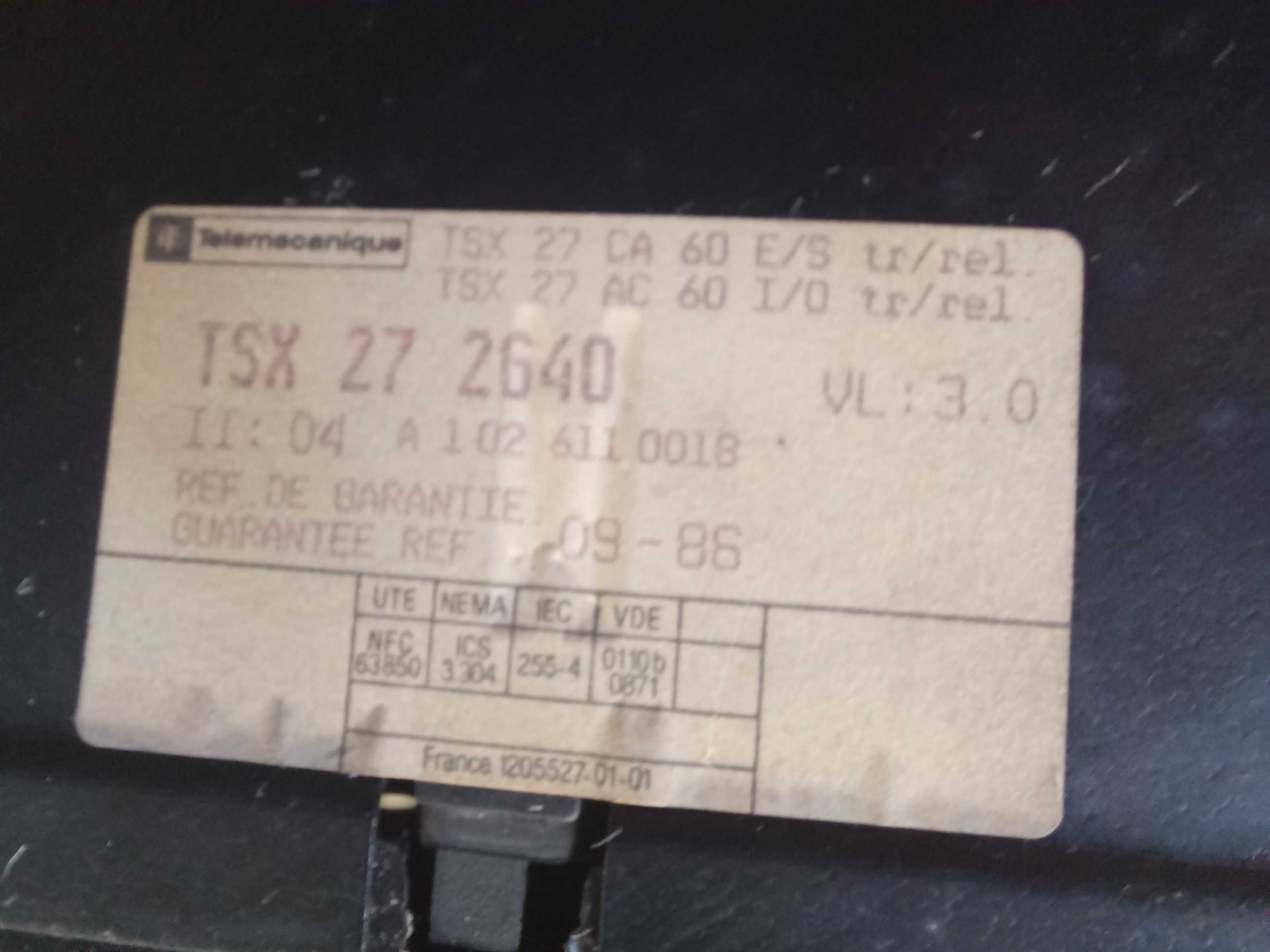 Autómato Telemecanique TSX 2720