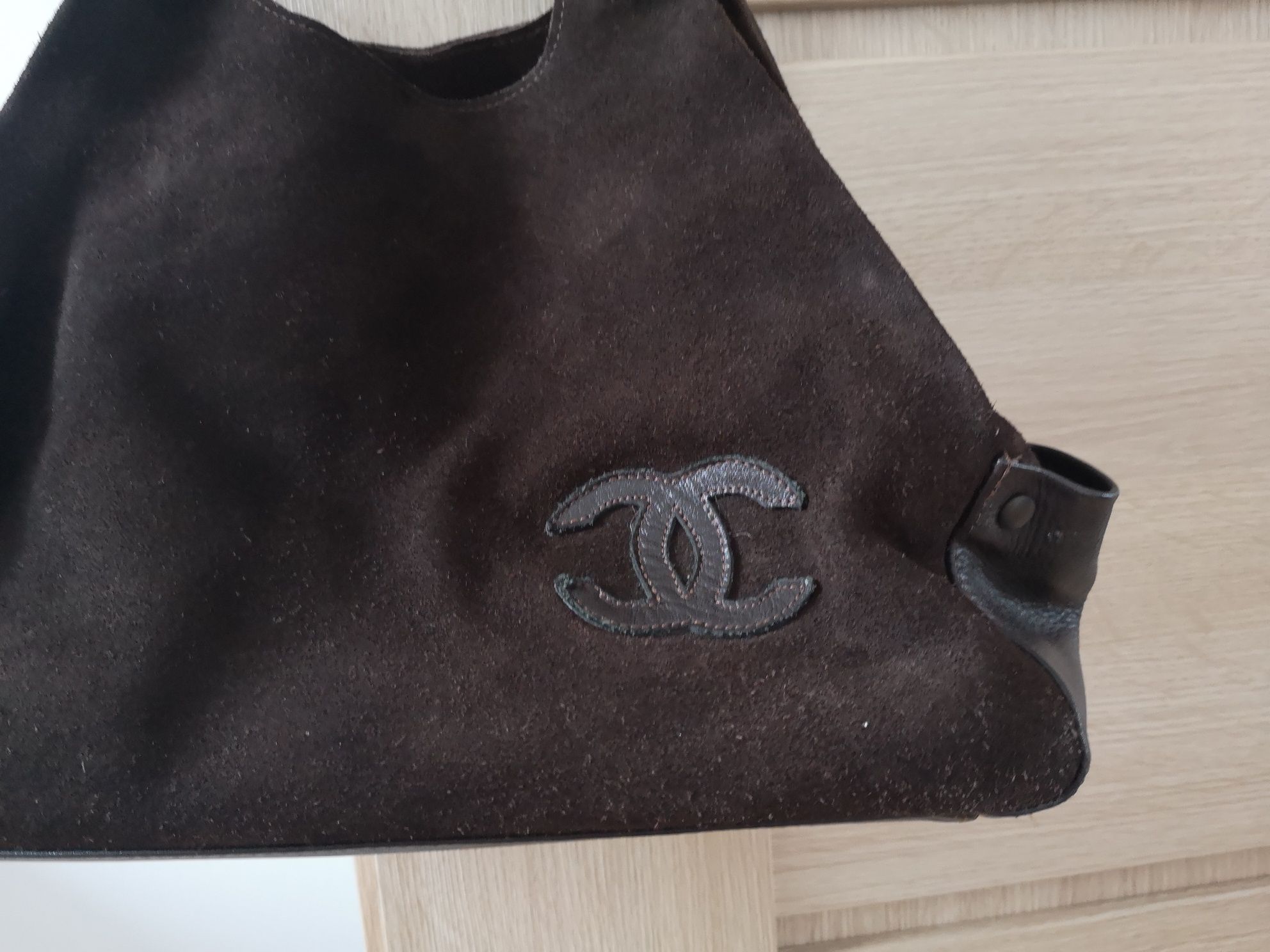 Chanel- torebka skóra zamsz