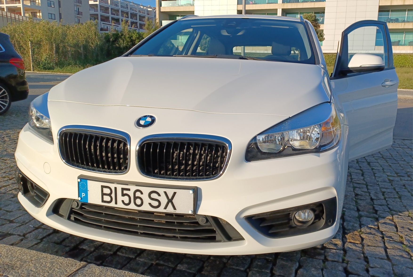 Bmw série 216d active tourer f45