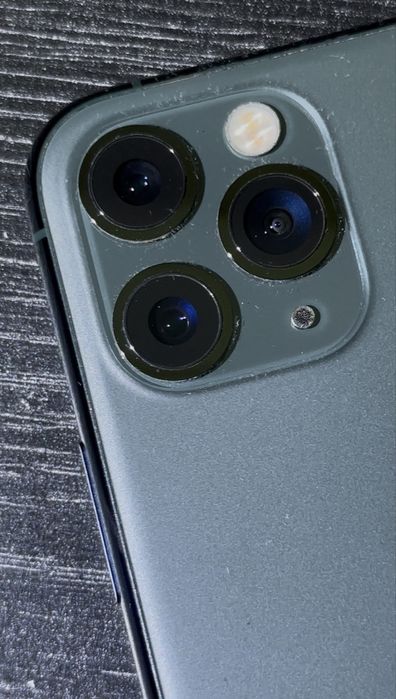 IPhone 11 Pro 256 gb Midnight green б/у