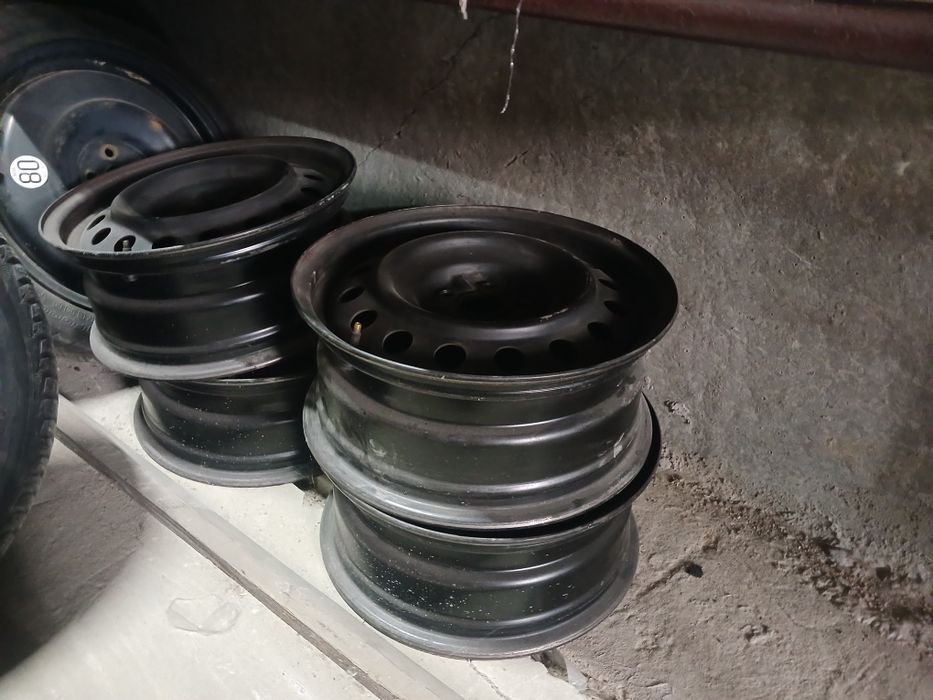 Toyota Avensls T25 5×100 ET45  комплект металевих дисків