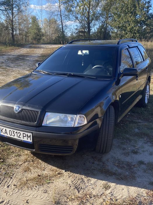 Продам Skoda Octavia Tour
