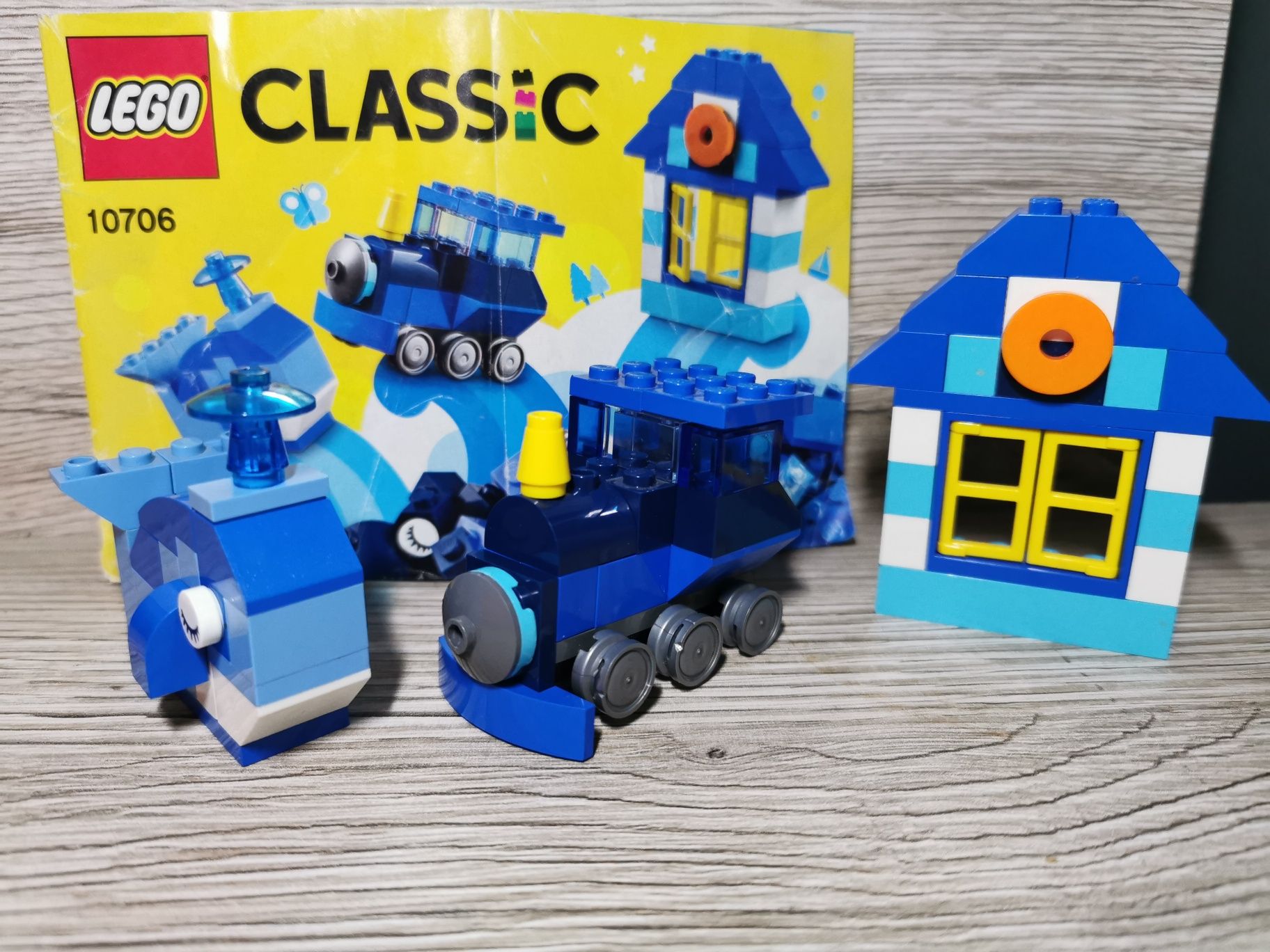 Lego Classic 10706 Zestaw kreatywny Niebieski kompletny