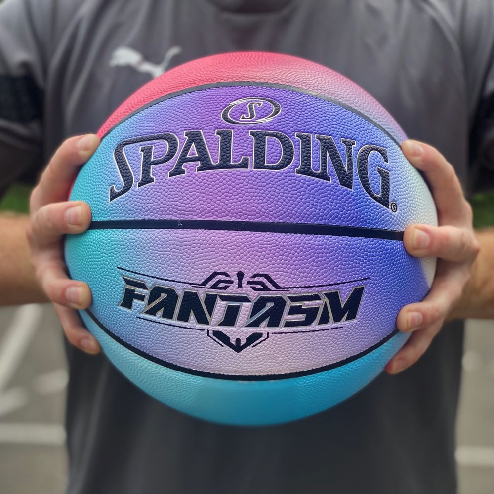 Баскетбольний мʼяч Spalding Fantasm