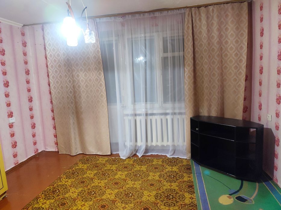 Продам 1 к. квартиру на Грушевського