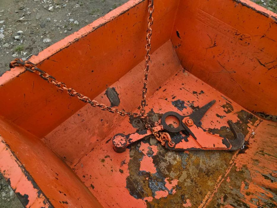 Pojemnik zbiornik dźwigowy 1000L SAMOWYŁADOWCZY EICHINGER Gruz NR. 58