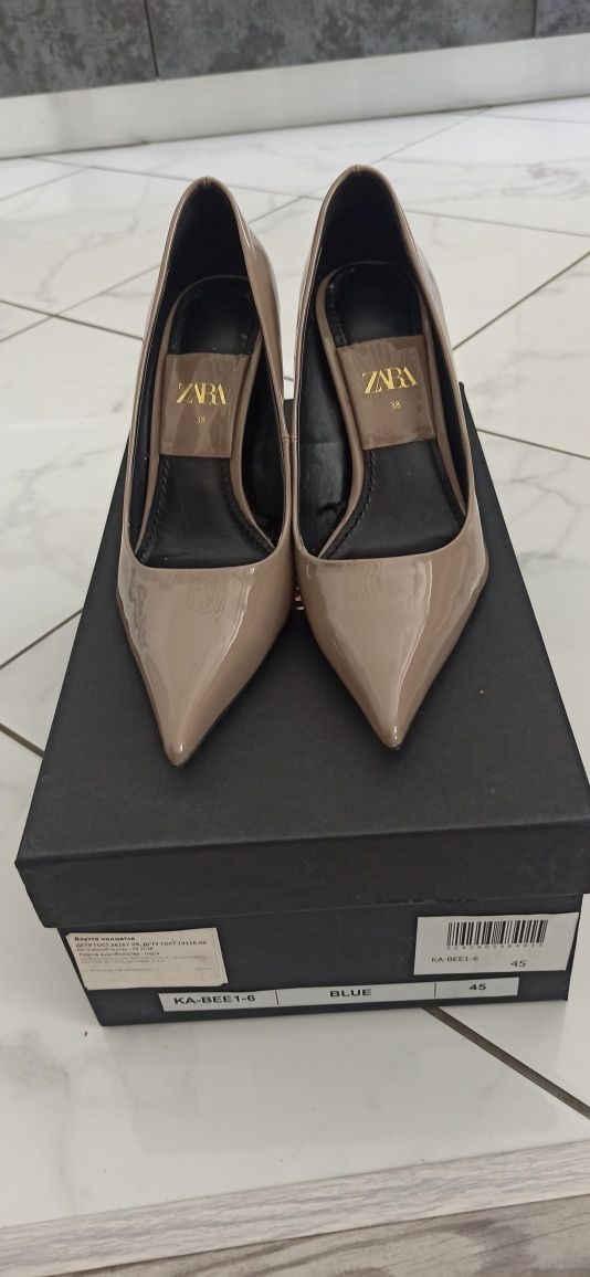 Новые Туфли Zara 38 размер