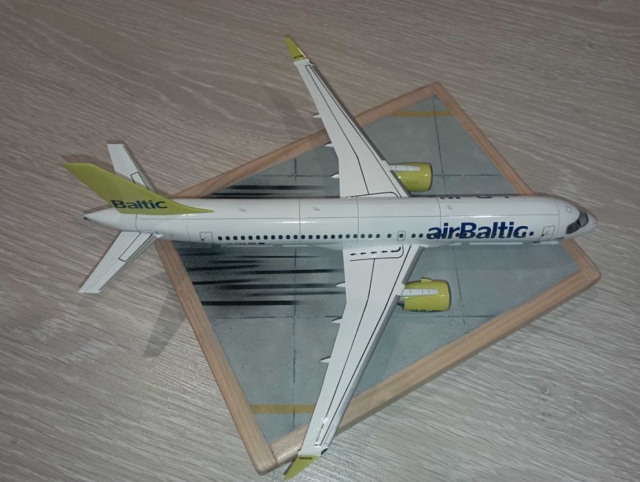 Подставки под модели самолетов