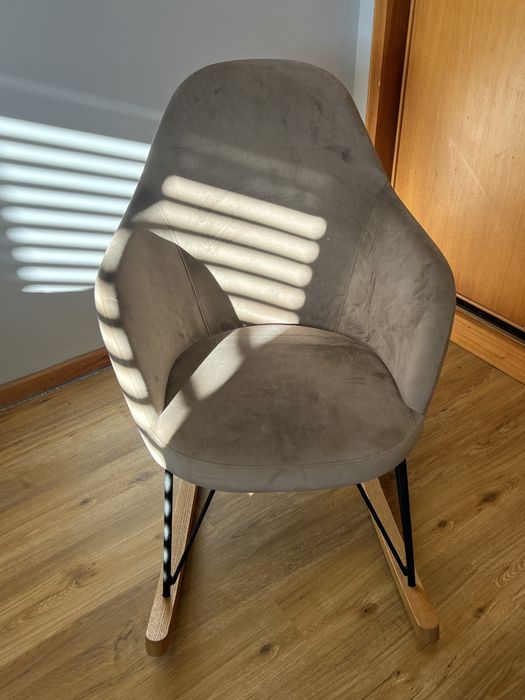 Cadeira de amamentação