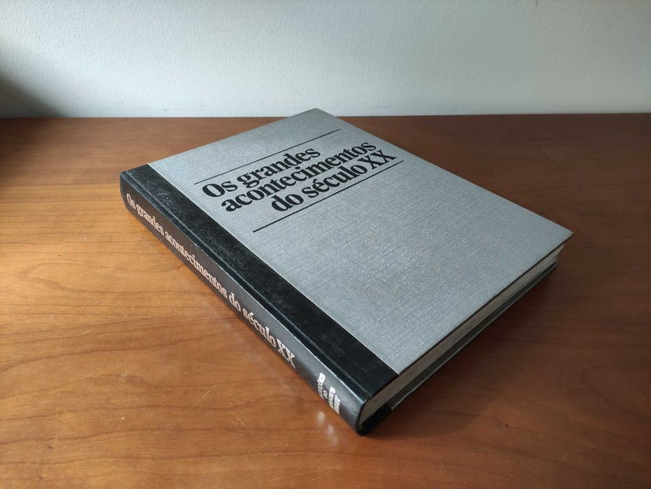 Diversas Colecções de Livros