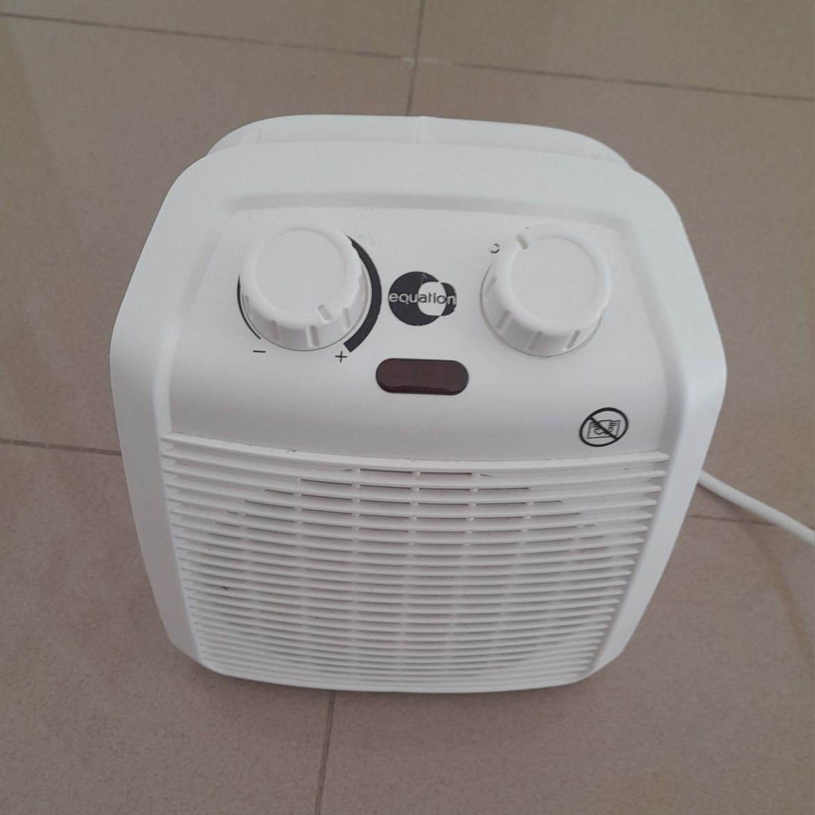 Ventilador quente e frio