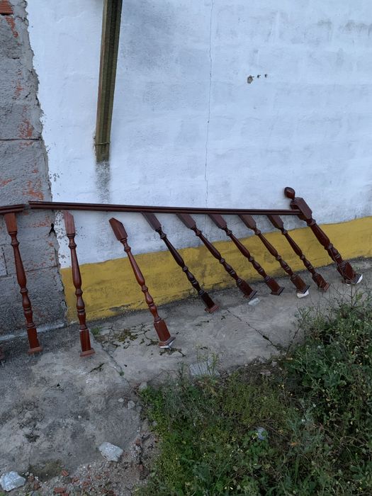 Corrimão de madeira