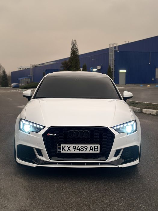 Продам Audi A3 2015
