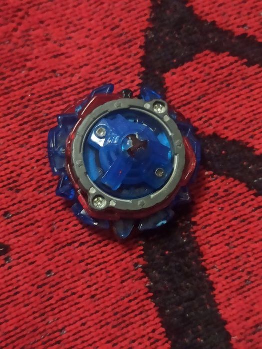Б/у Дзиґа Beyblade Xcalius Іскалибур в чудовому стані