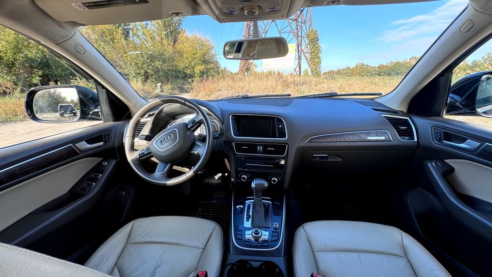 Продам Audi q5 2014 2.0tfsi 225л.с