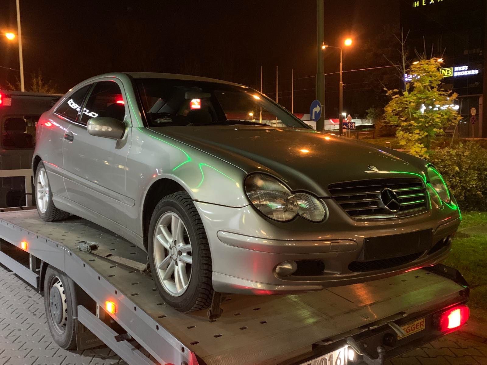 Кришка багажника купе coupe Mercedes w203 w209  Крышка  багажника купе