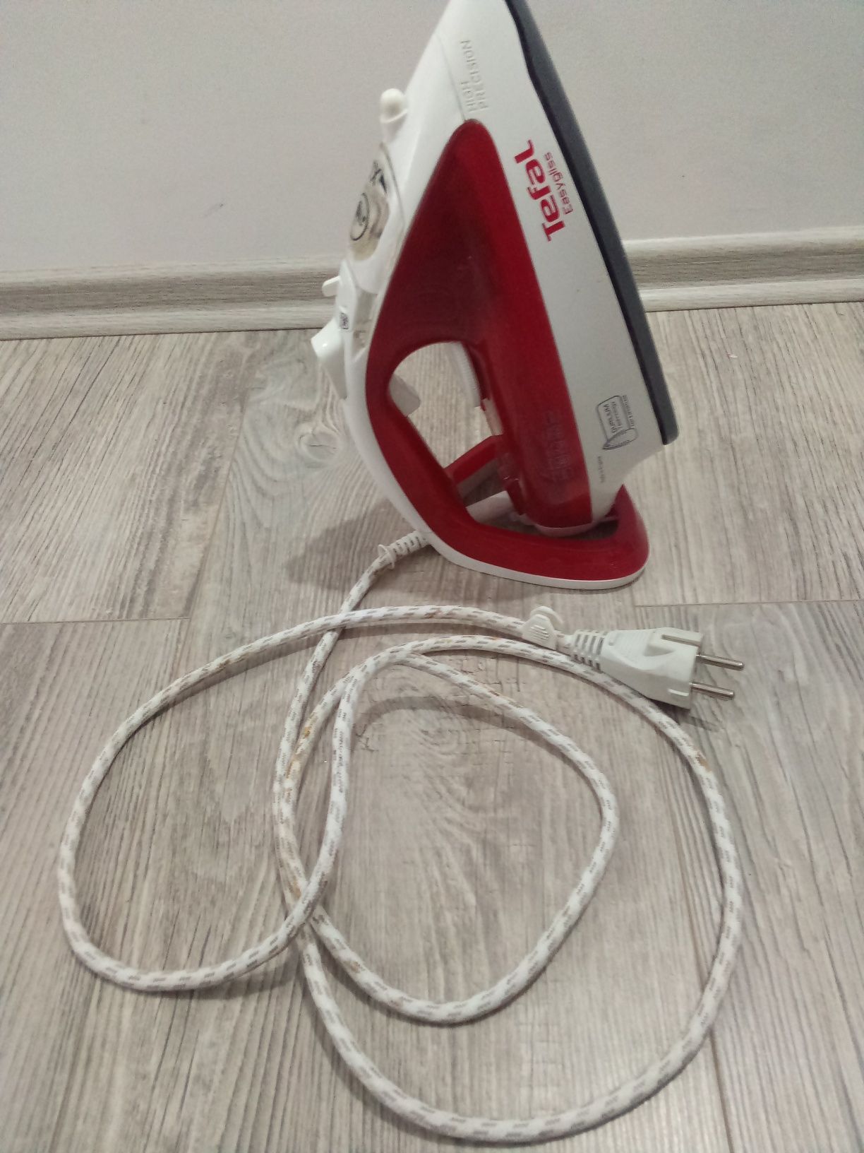 Żelazko Parowe Tefal Easygliss XL