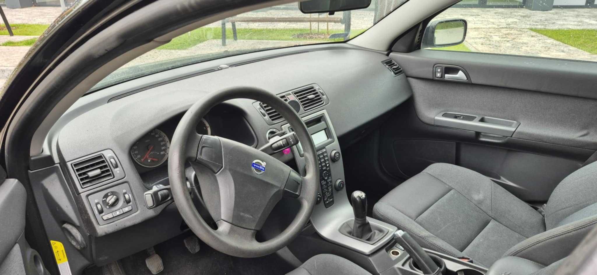 Volvo V50 1.6D 2005r klima kombi HAK od 2019 w PL