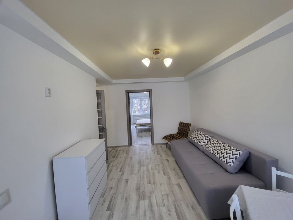 Сдам 2 к квартиру, р-н Черёмушки.