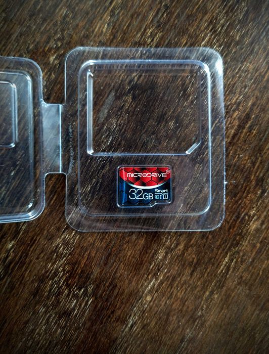 Новая карта памяти microSD 32Gb MICRODRIVE (Class 10, UHS-I)