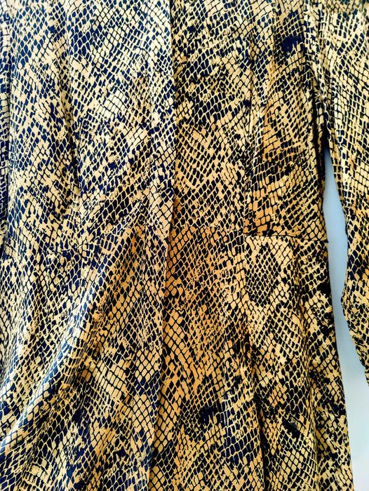 Vestido comprido camiseiro, padrão animal, Zara