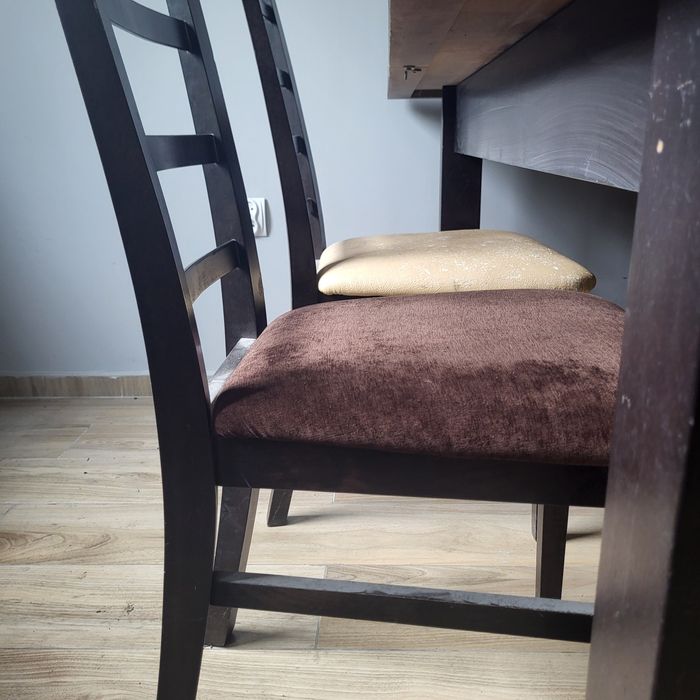 Piękny duży solidny stół wenge