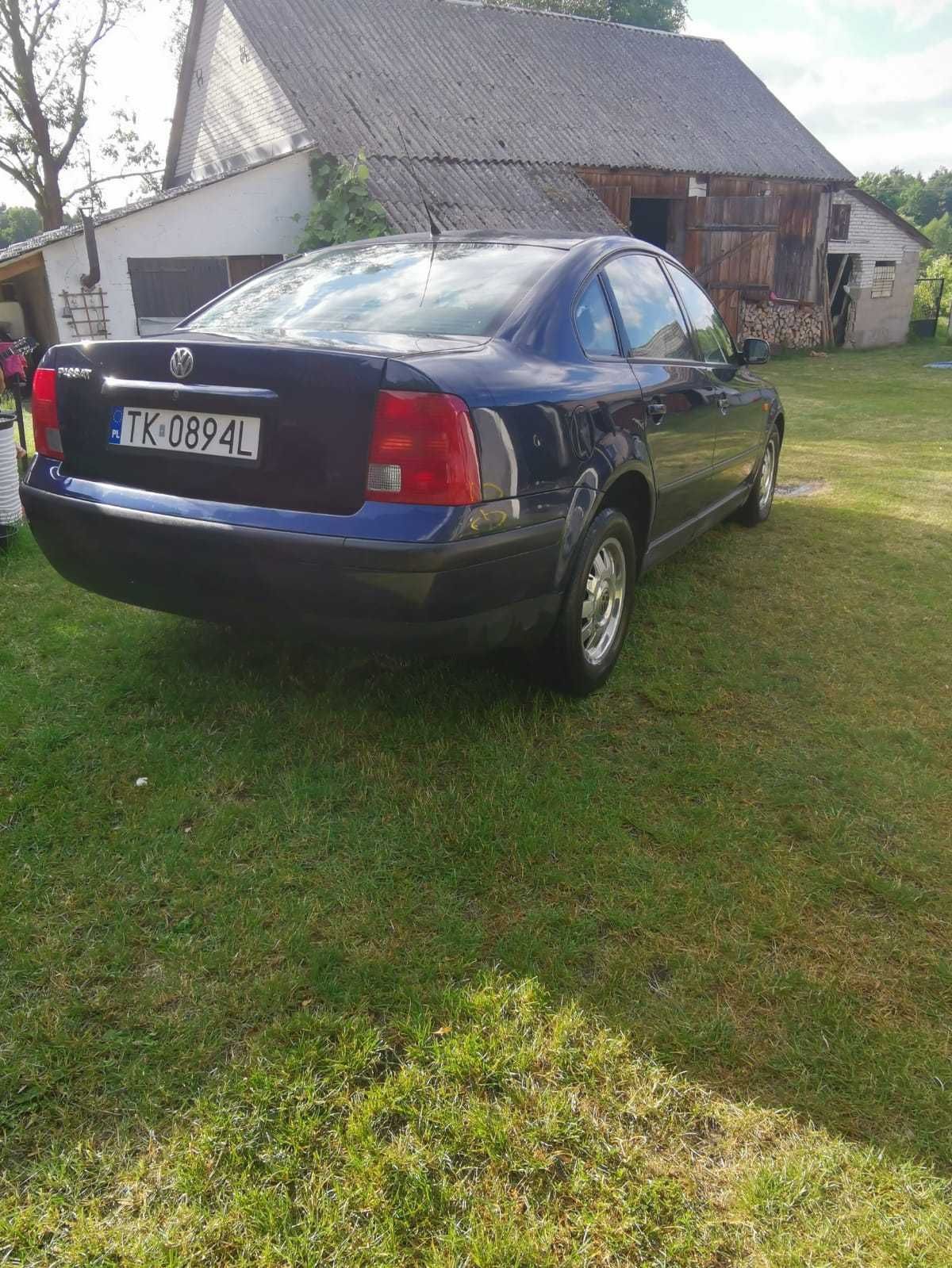Sprzedam samochód volkswagen passat