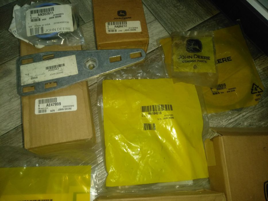 Крестовина John Deere JDW660/T660/8320R/8310R/8335