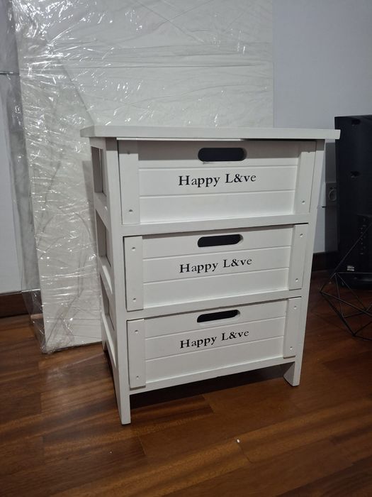 Mesa de cabeceira Happy