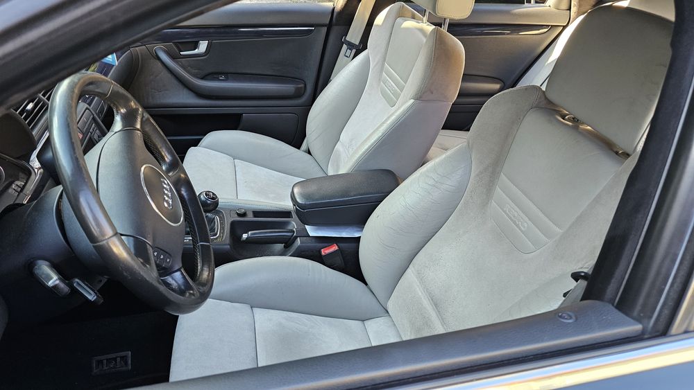 Audi S4B6 Avant manual