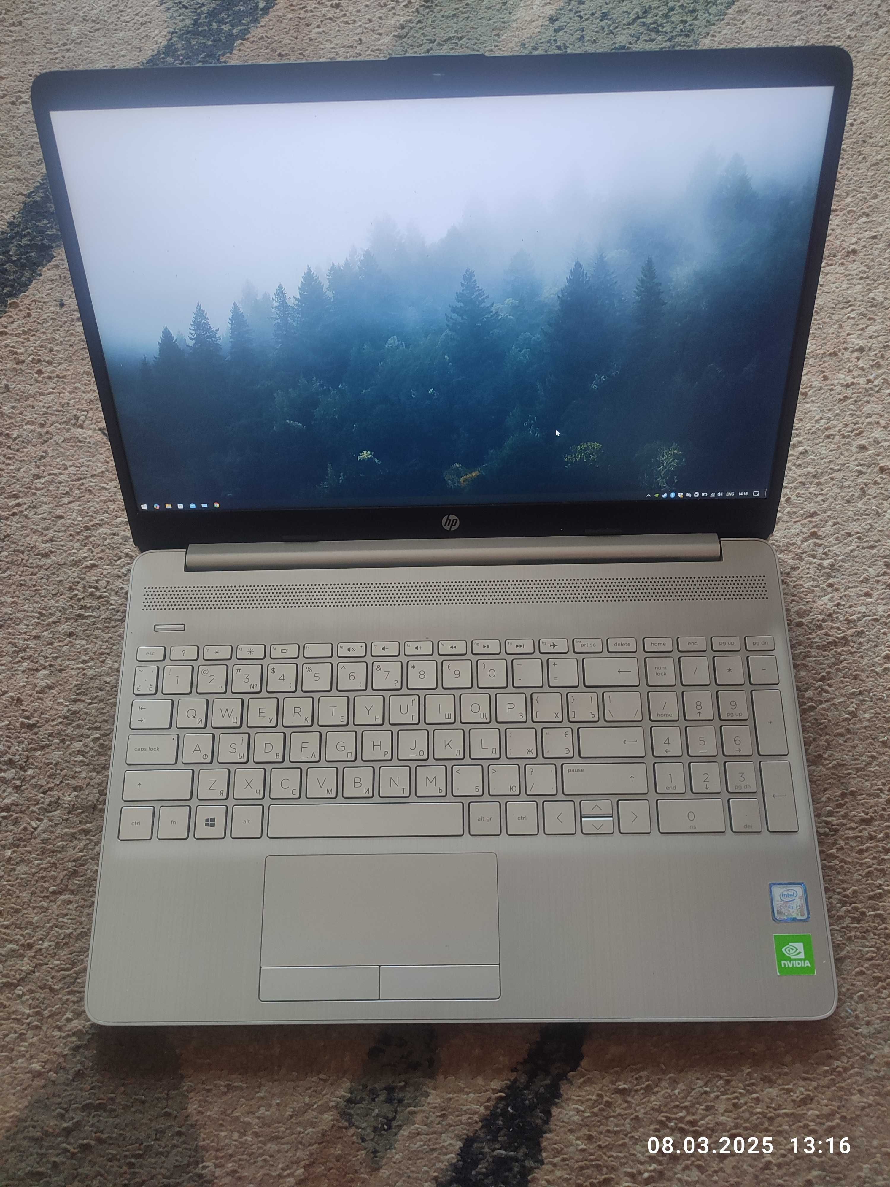 Ноутбук HP 15-dw i3-7020U