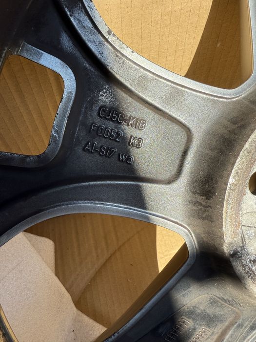 Alufelga Ford KUGA ESCAPE 5x108 7,5 J x 18 ET 52