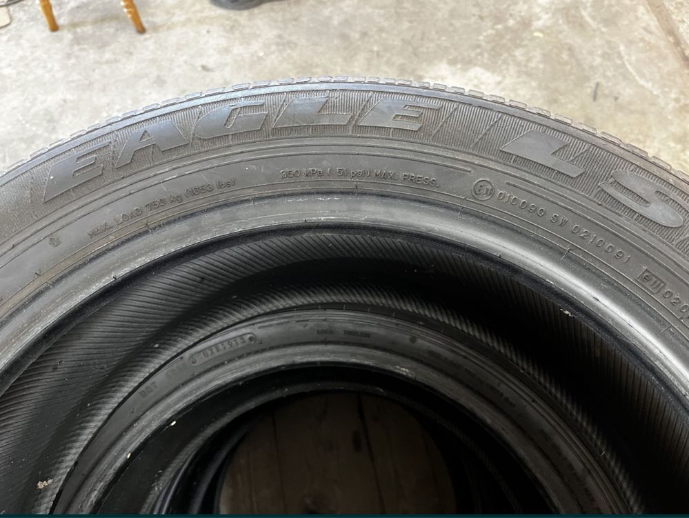 Продам резину goodyear eagle ls 225/55r18