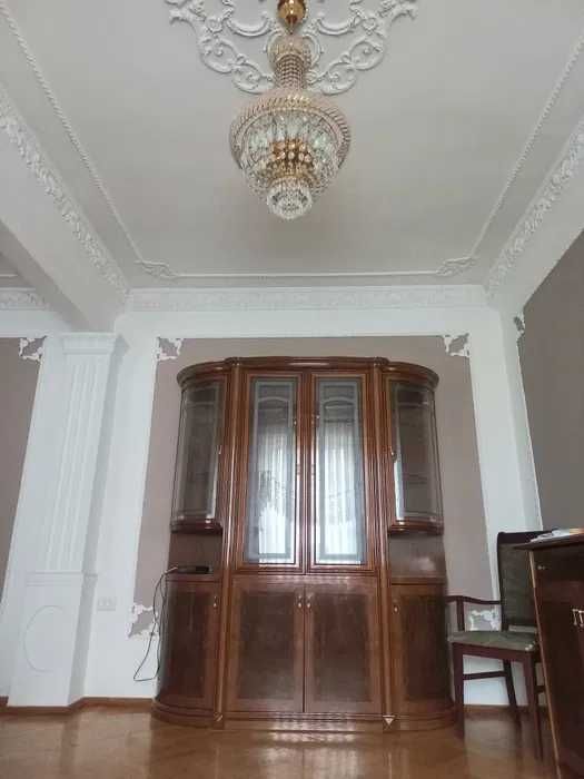 Сдам 2к.кв. Центр, 5/5  17000 грн.