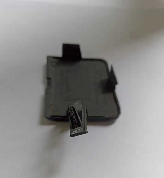 Zaslepka zderzaka haka Citroen C4 Picasso