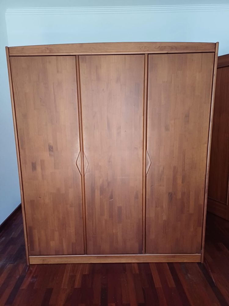 Guarda fatos/Roupeiro