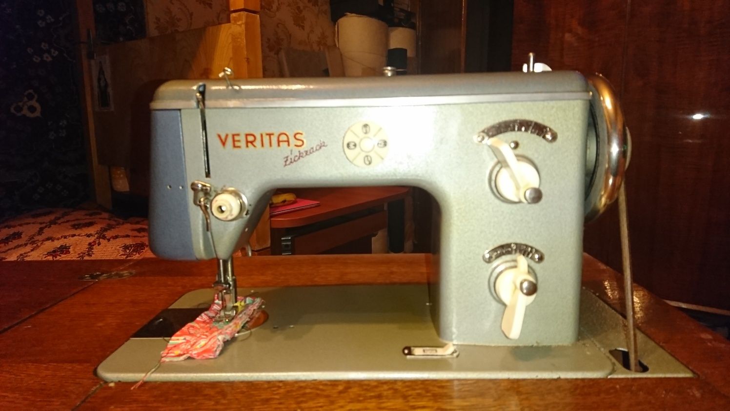 Швейная машинка "Veritas" zickzack. Германия.