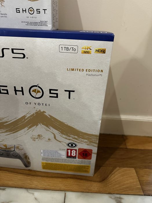 PlayStation 5 Edição Limitada Gold Ghost Of Yotei + Comando DualSense