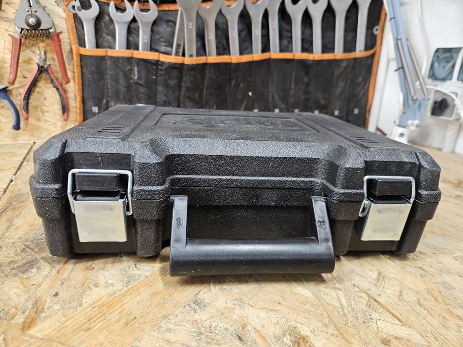 Walizka na wkrętarkę yato 12v