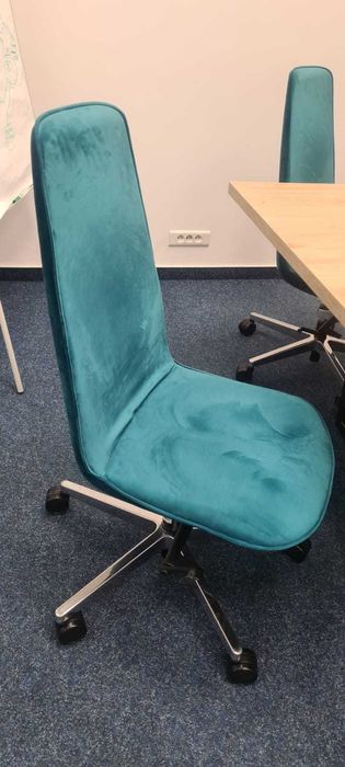 Fotel konferencyjny Bejot Lumi gabinetowy turkusowy fotele krzesła