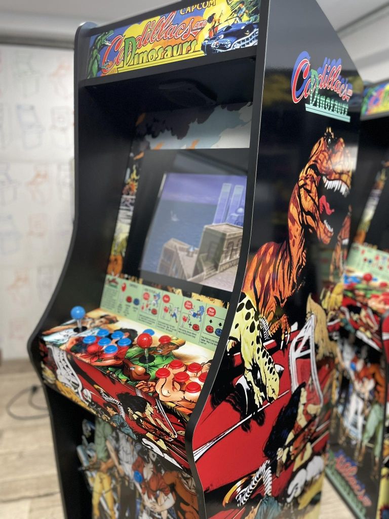 Automat arcade do gier Cadillac and Dinosaurs