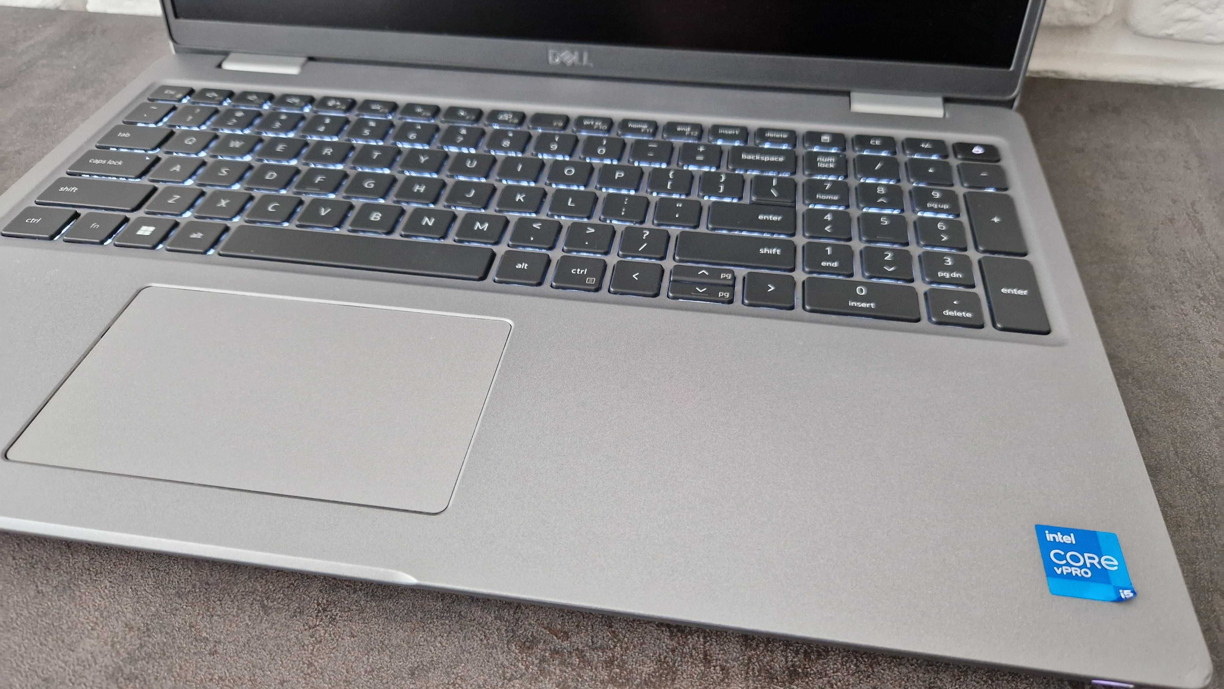 Ноутбук Dell Latitude 5520 i5-1145G7 / 12Gb /256 SSD /