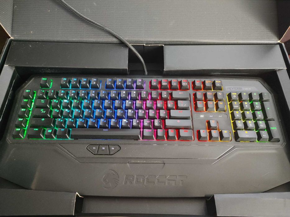Механічна ігрова клавіатура Roccat Ryos MK FX ARGB Cherry MX Brown
