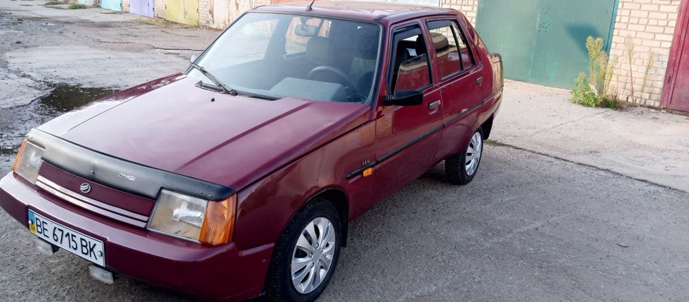 ЗАЗ славута  Люкс