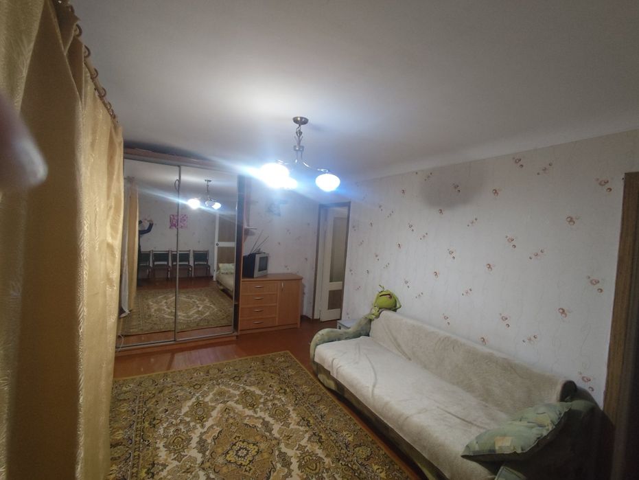 Сдам 2-х к. квартиру возле южного вокзала