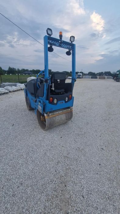 walec drogowy HAMM 3 tony HD 10 VV wibracje zraszacze stalowy tandem