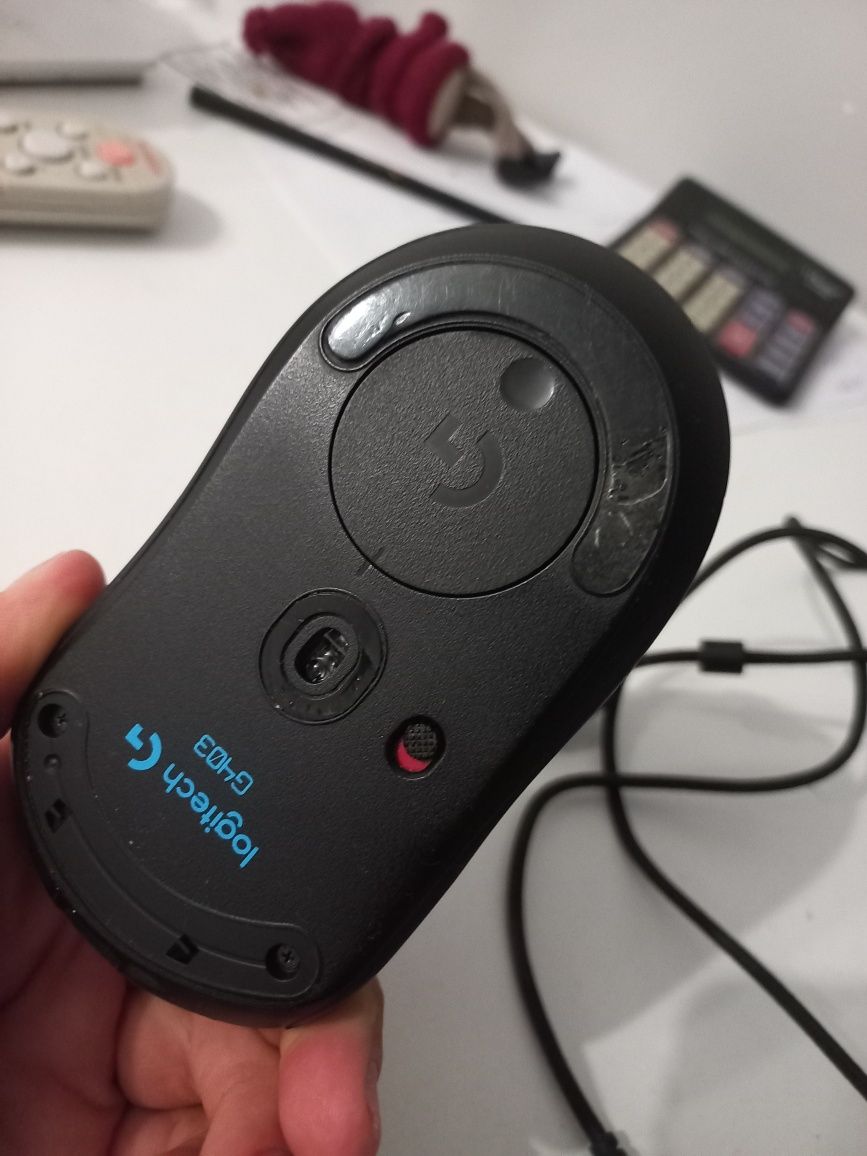 Мишка  Logitech G403
Все работает отлично,купил другую по этому