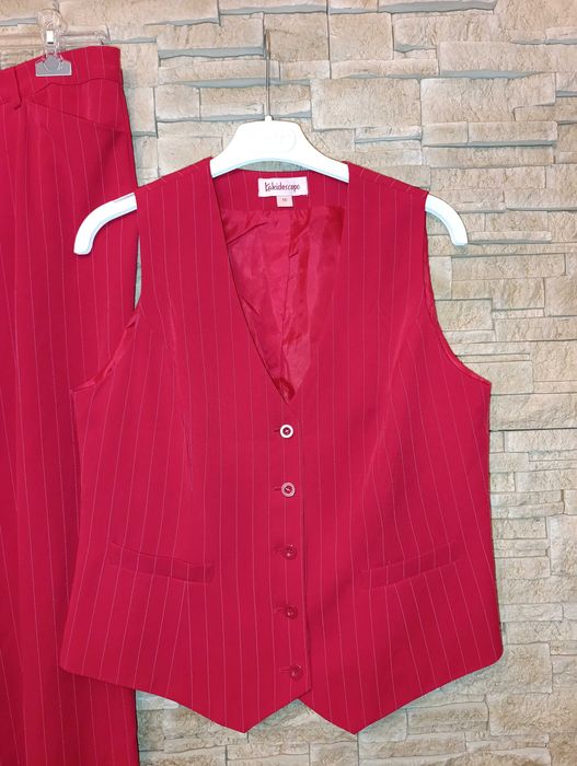 Sprzedam 3-częściowy garnitur