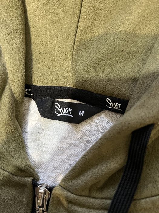 Жіночий спортивний костюм Staff M