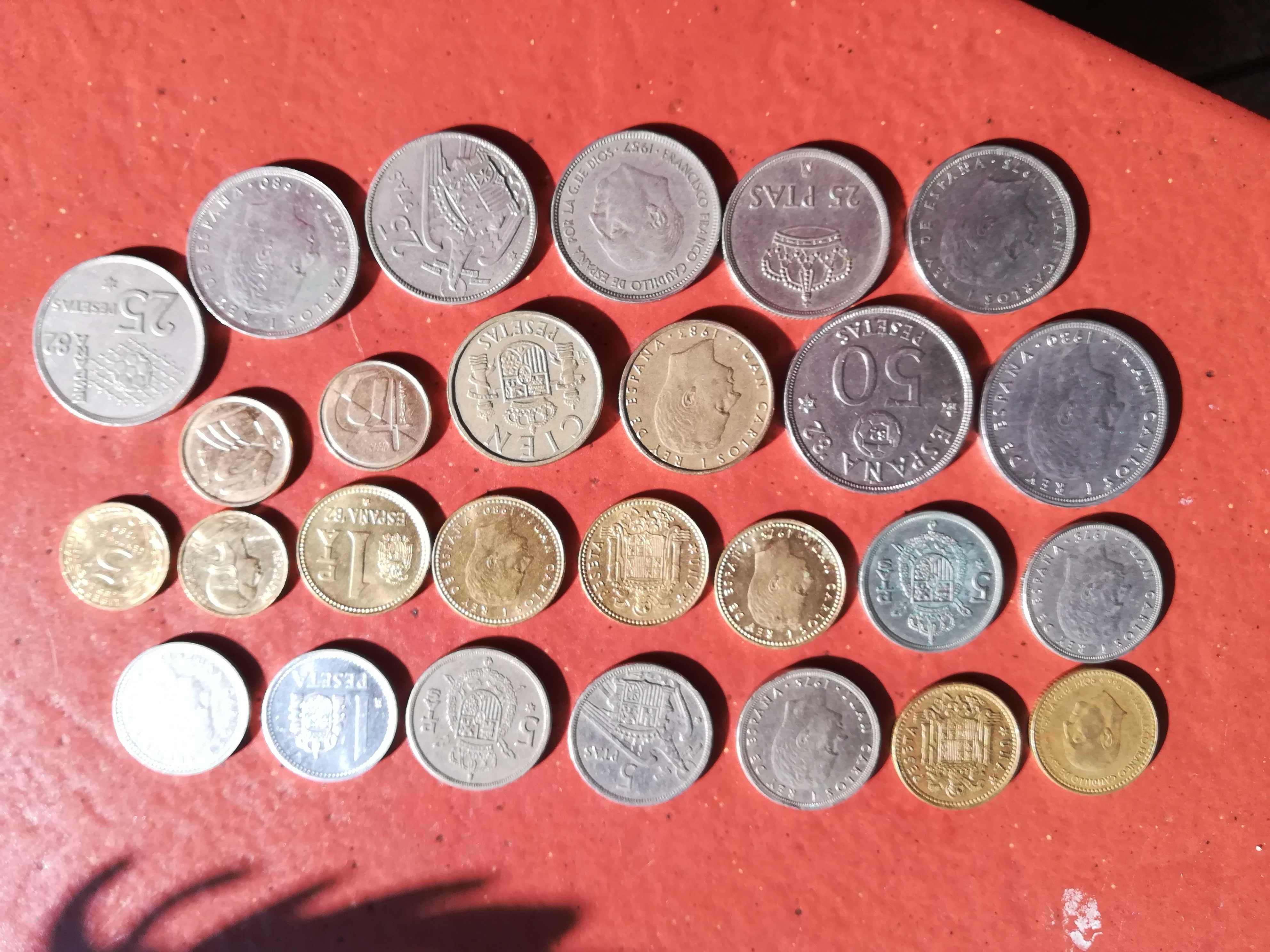 moedas de reais e escudos dos anos 1757 a 2000